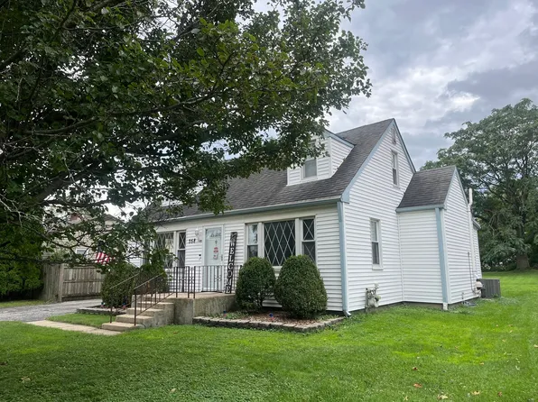 358 N Fairfield Ave, Lombard, IL 60148