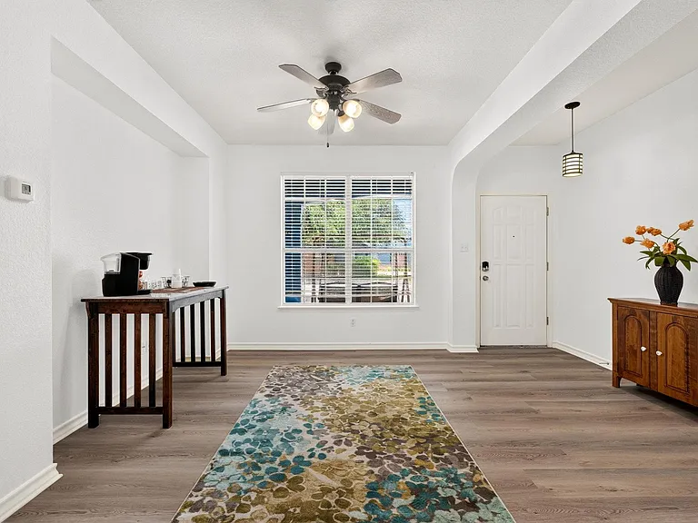 1612 Zunker Cv — Photo 10