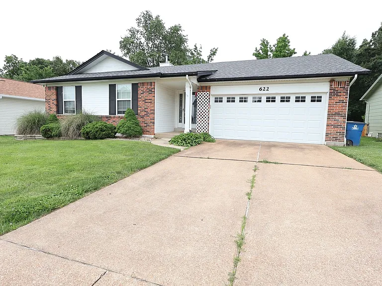 622 Rustic Valley Dr — Photo 5