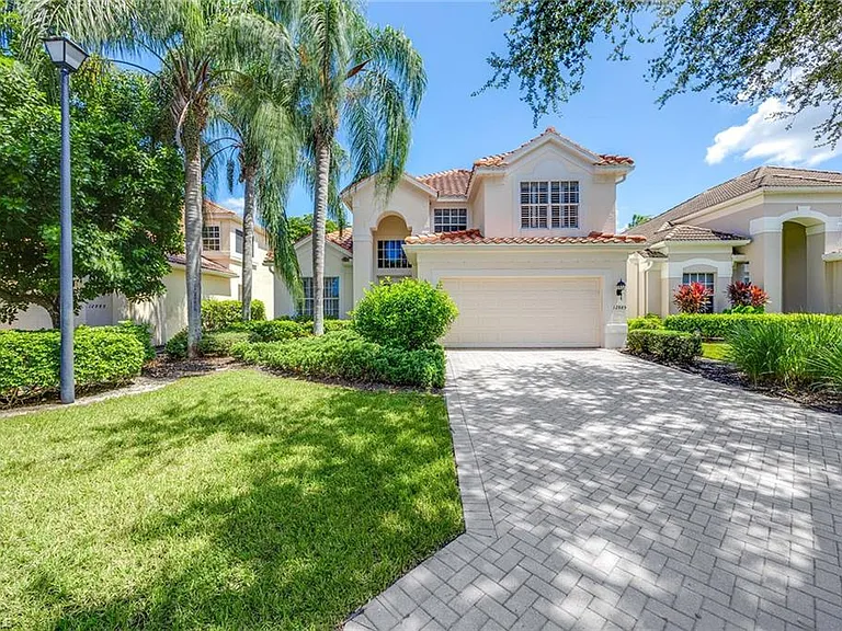 12885 Brynwood Way — Photo 1
