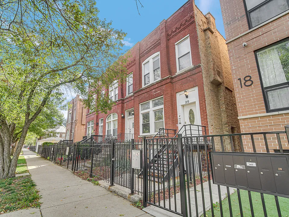20 S Seeley Ave #1-C