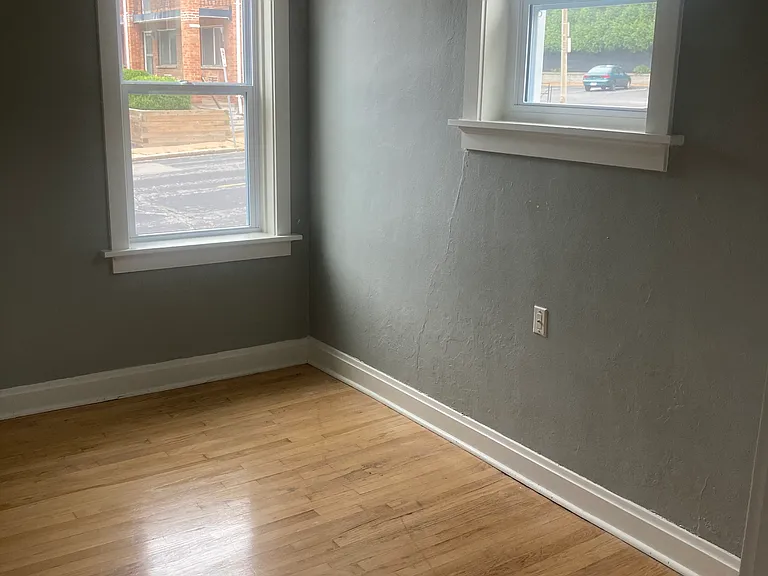 4233 Meramec St #1F — Photo 13