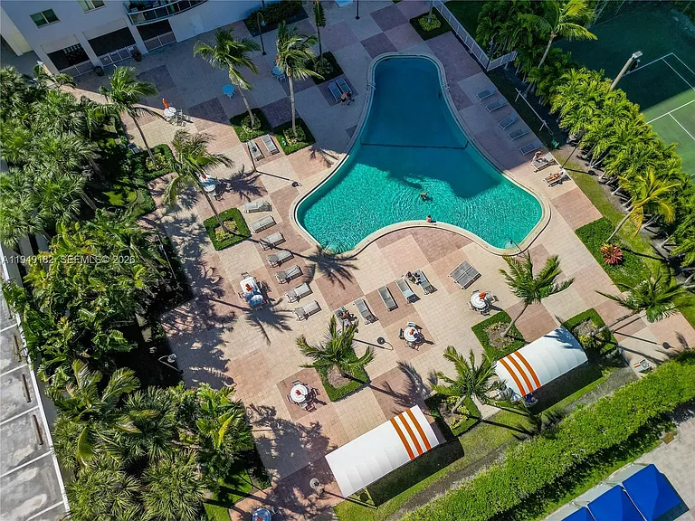 19380 Collins Ave #901 — Photo 29
