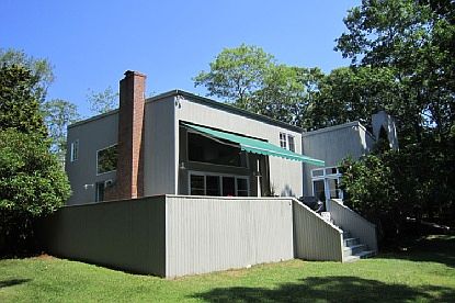 1st image of 11 Harbor Hill Ln