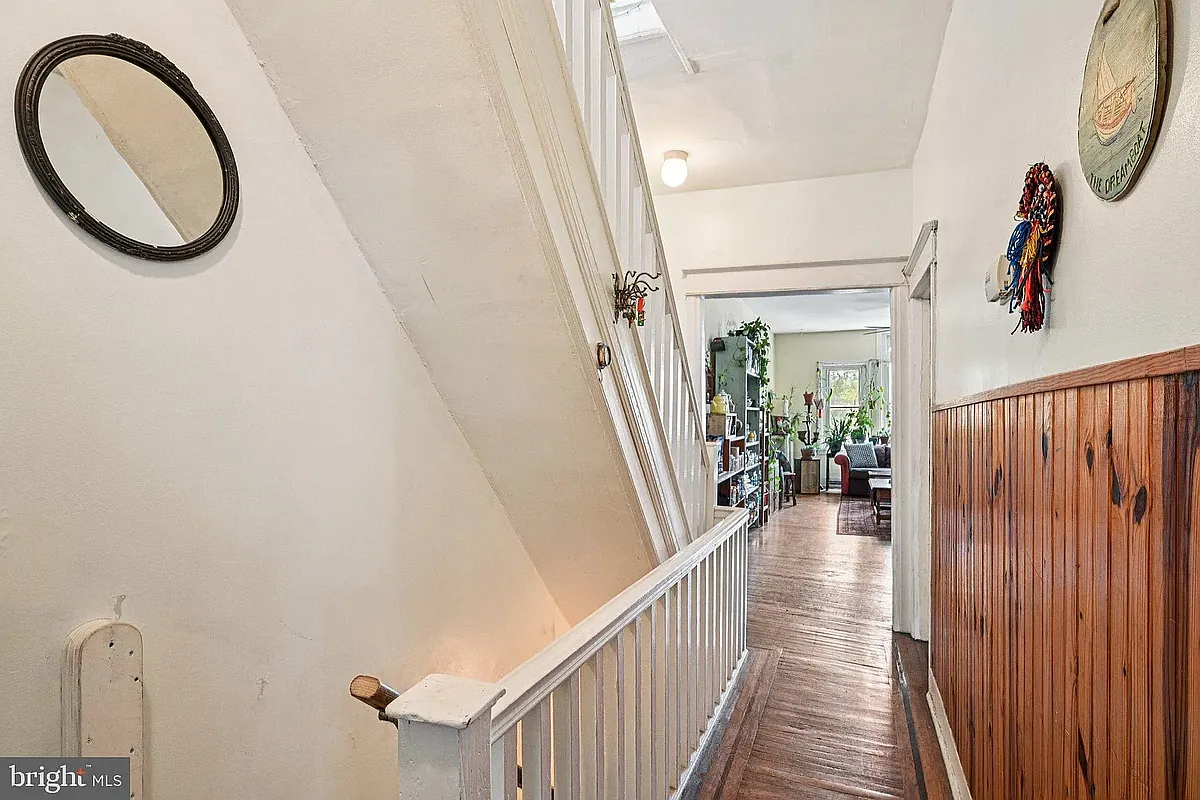 Building Photo - 4419 Baltimore Ave #3