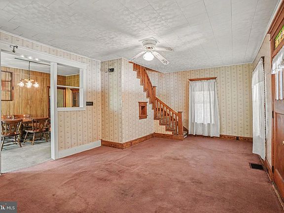 5th image of 225 Garfield Rd