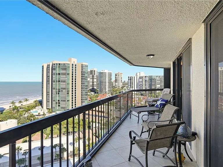 4551 Gulf Shore Blvd N #1500 — Photo 25