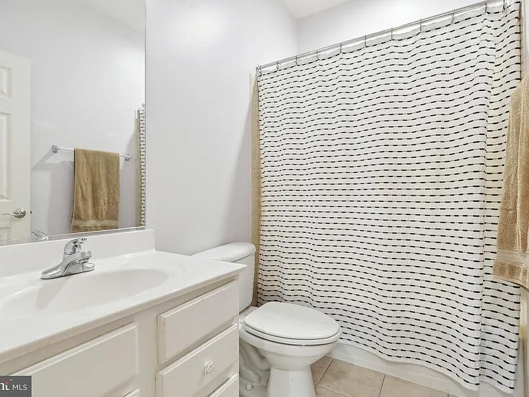 17205 Dewpoint Pl — Photo 30