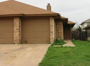 8523 Gatlinburg Dr, Fort Worth, TX 76123