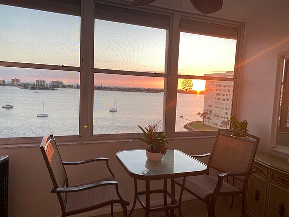 4th image of 4525 Cove Cir APT 907