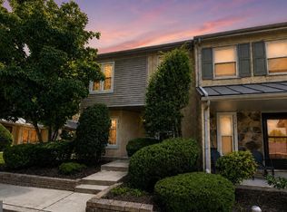 1700 Newmarket Ct, West Chester, PA 19382