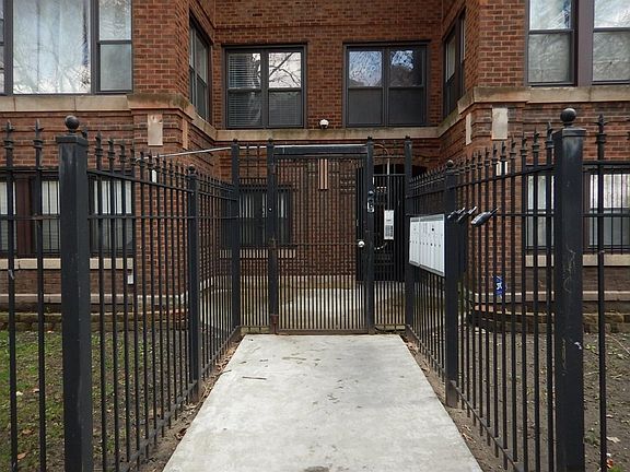 2nd image of 6035 S Saint Lawrence Ave #1S