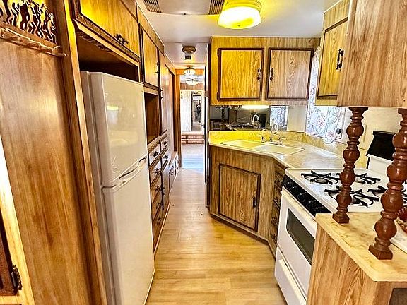 5th image of 3523 S Salida Del Sol Ave