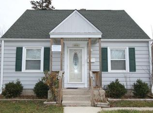 4850 N 42nd St, Milwaukee, WI 53209