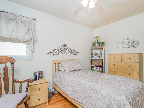 206 Benton Avenue image 14 of 30