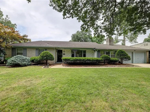 5807 El Monte St, Fairway, KS 66205