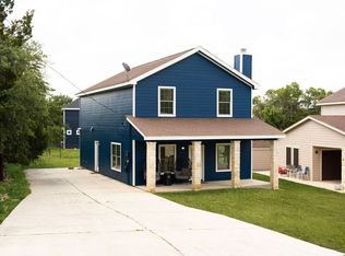 1526 Bonnyview Dr, Canyon Lake, TX 78133