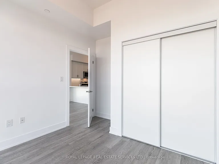 460 Dundas St E #1205 — Photo 29