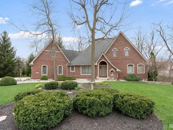 2565 Chrystal Woods Dr, Kokomo, IN 46901