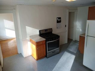 248 Cross St APT 5, Gardner, MA 01440