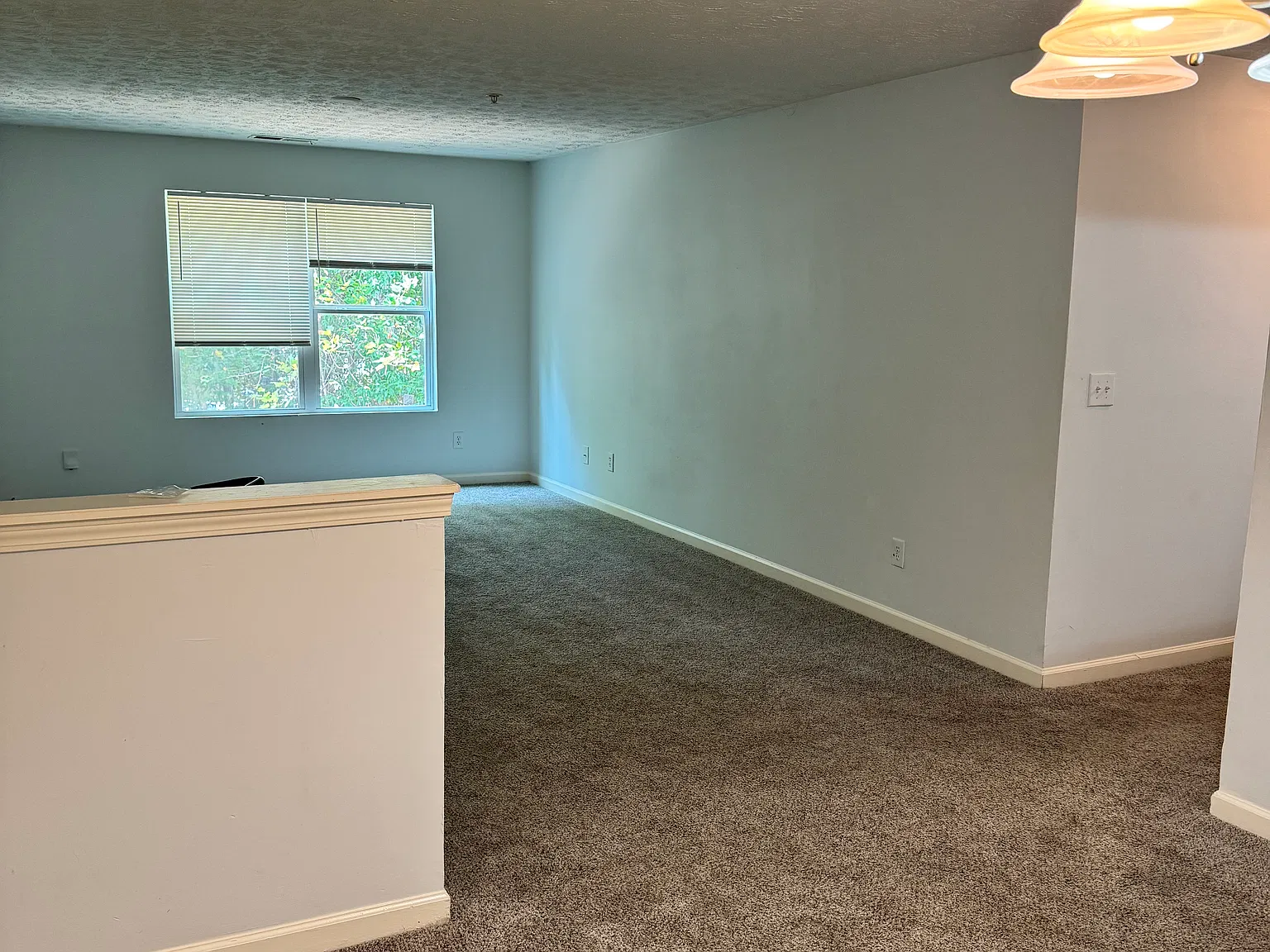 4204 Fairington Ridge Cir — Photo 3