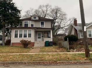 924 North Ave, Waukegan, IL 60085