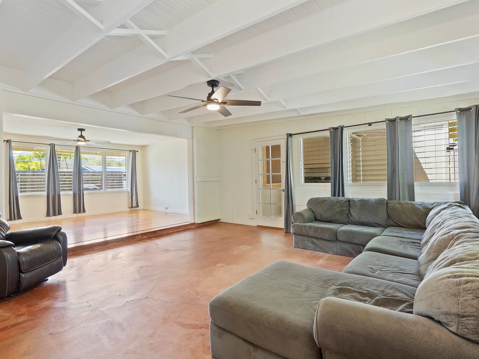 3 bed, 1.5 bath, 1232 sqft, $4,500 — Photo 4
