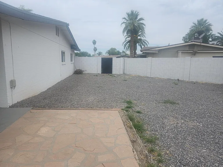 2267 E Caballero Cir — Photo 18