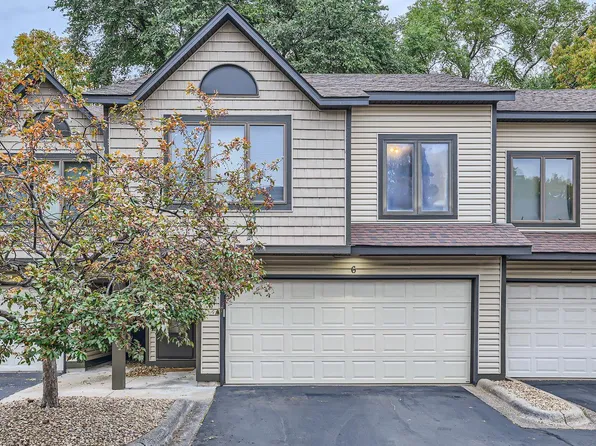 6 110th Ln NW, Coon Rapids, MN 55448