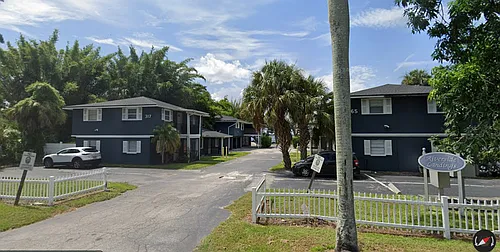 Riverside Landings Photo 1