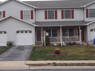 2935 Robin Rd, York, PA 17404