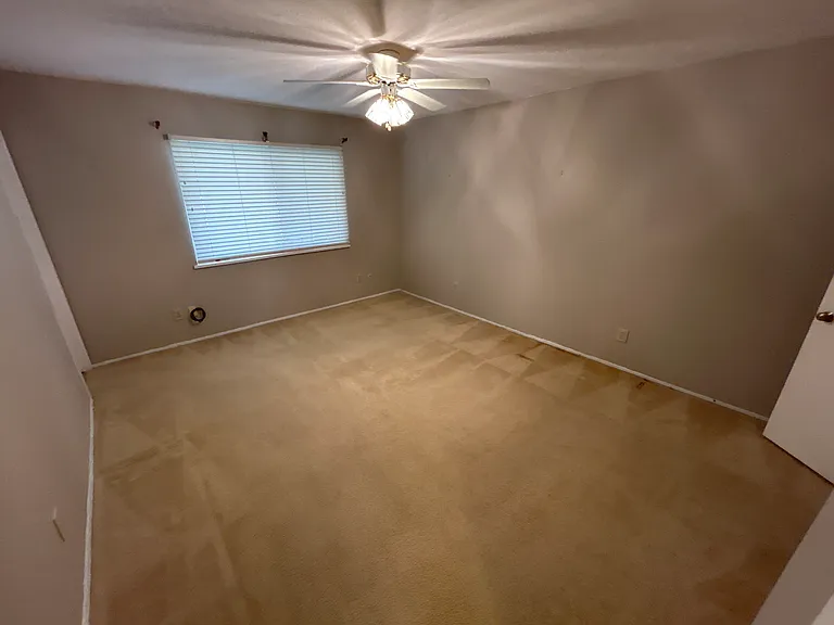 4908 Wagner Dr — Photo 15