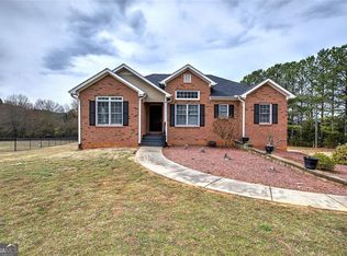 84 McCormick Rd, Cartersville, GA 30120