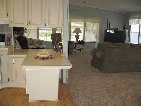 3rd image of 155 Big Oak Ln