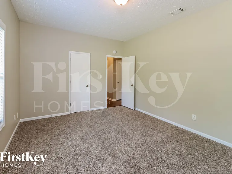 11507 Matthews Trl — Photo 13