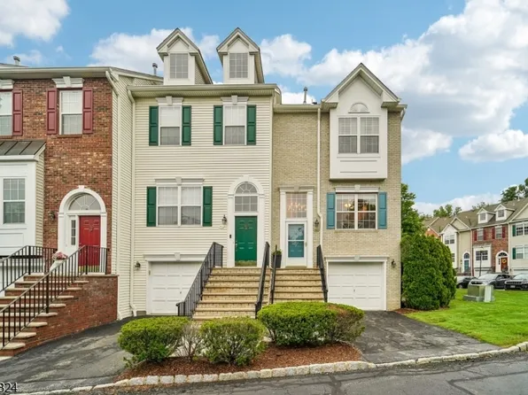 301 Cambridge Dr, Butler Boro, NJ 07405