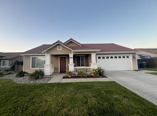 1370 Chianti Way, Hanford, CA 93230