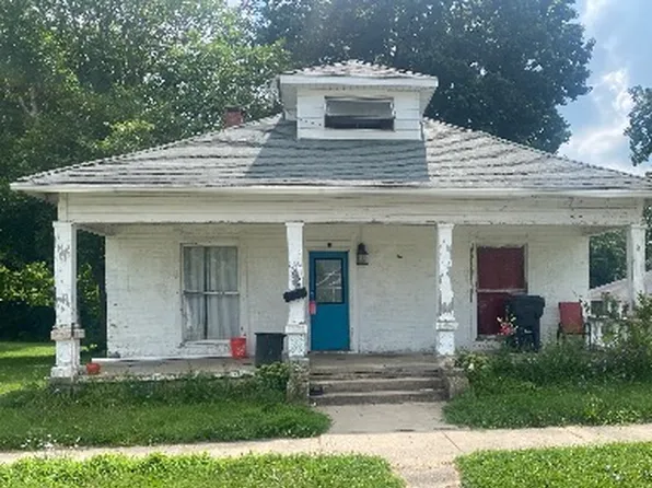 1902 Crystal St, Anderson, IN 46012