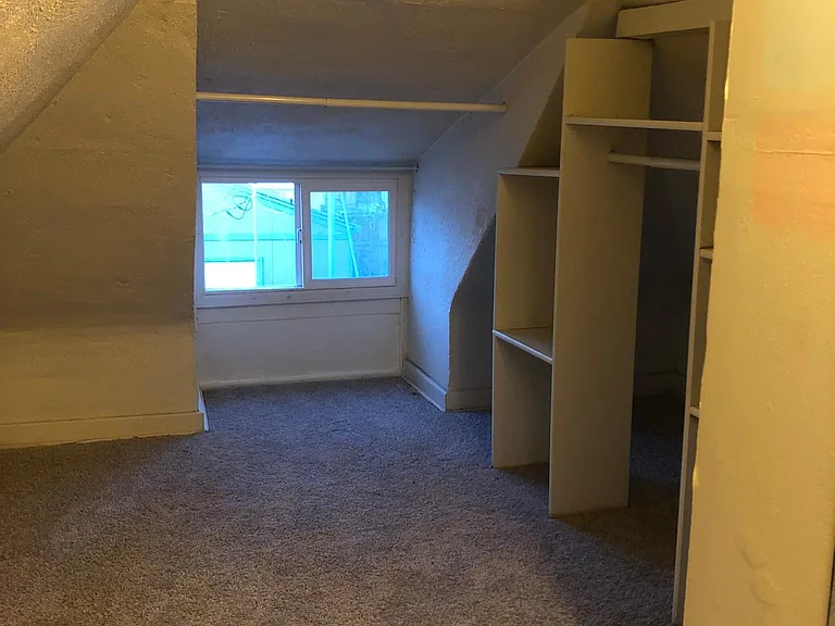 BR#1 walk-in closet