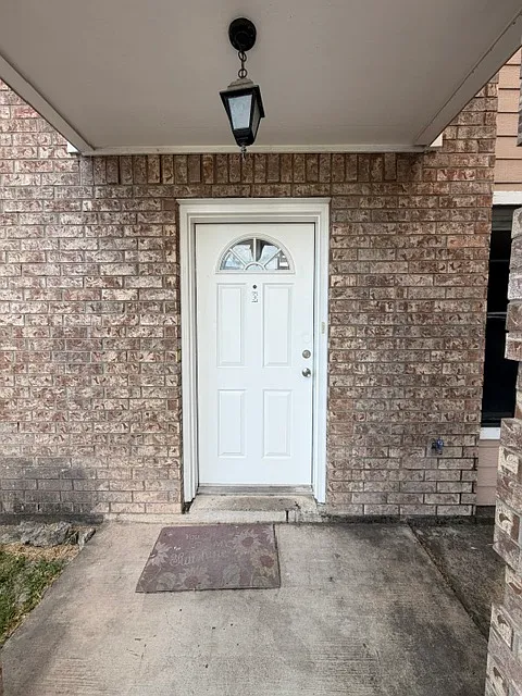 2218 S Tourist Drive - E — Photo 2