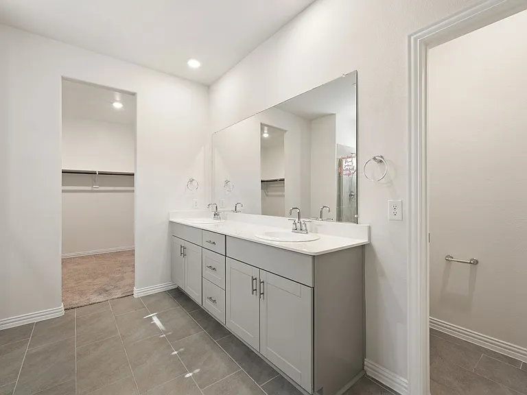 148 Lisa Ln — Photo 11