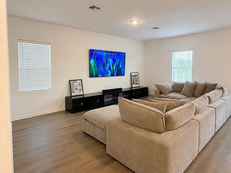 5728 Haystack Dr — Photo 11