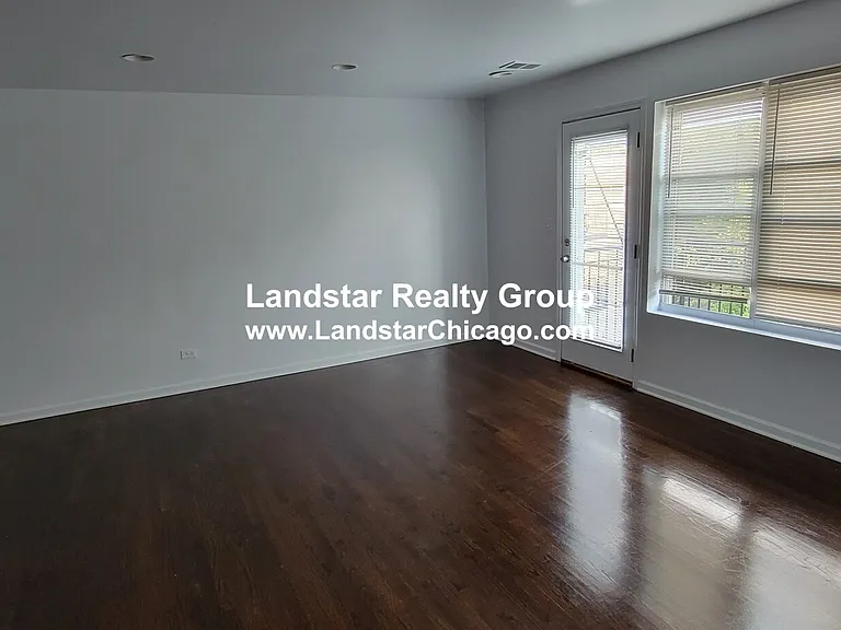 2534 W Fitch Ave #3 — Photo 3
