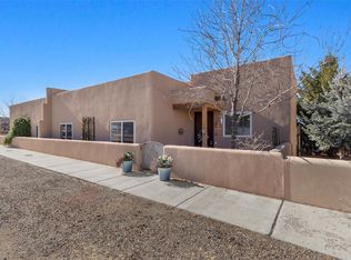 3 Silver Buckle Rd, Santa Fe, NM 87508