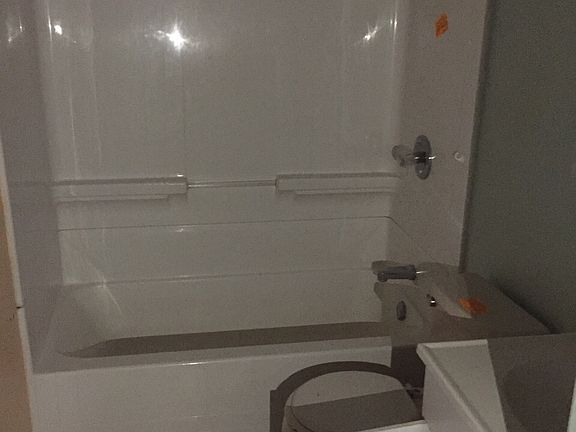 4th image of 77 Rittenhouse Dr #77