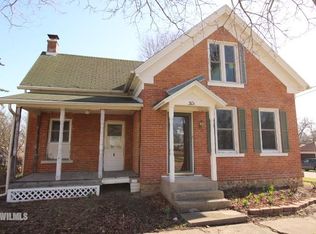 301 W Lena, Lena, IL 61048