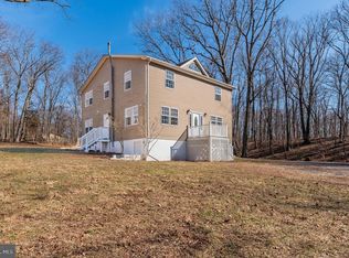1640 Mountain Rd, Dauphin, PA 17018