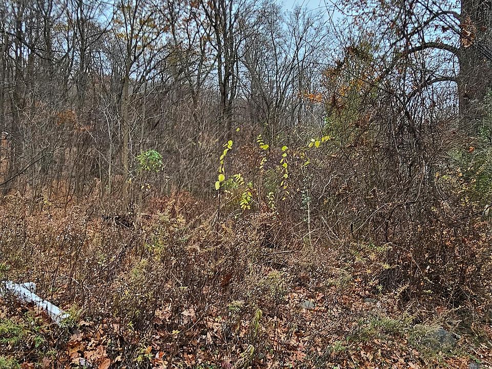 1st image of 73 Sylvan Trail