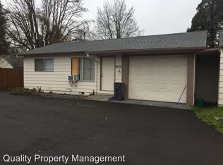 1020 S Grape St, Medford, OR 97501