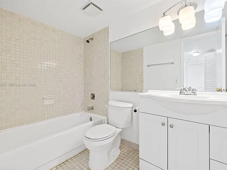 10050 NW 9th Street Cir #203 — Photo 18